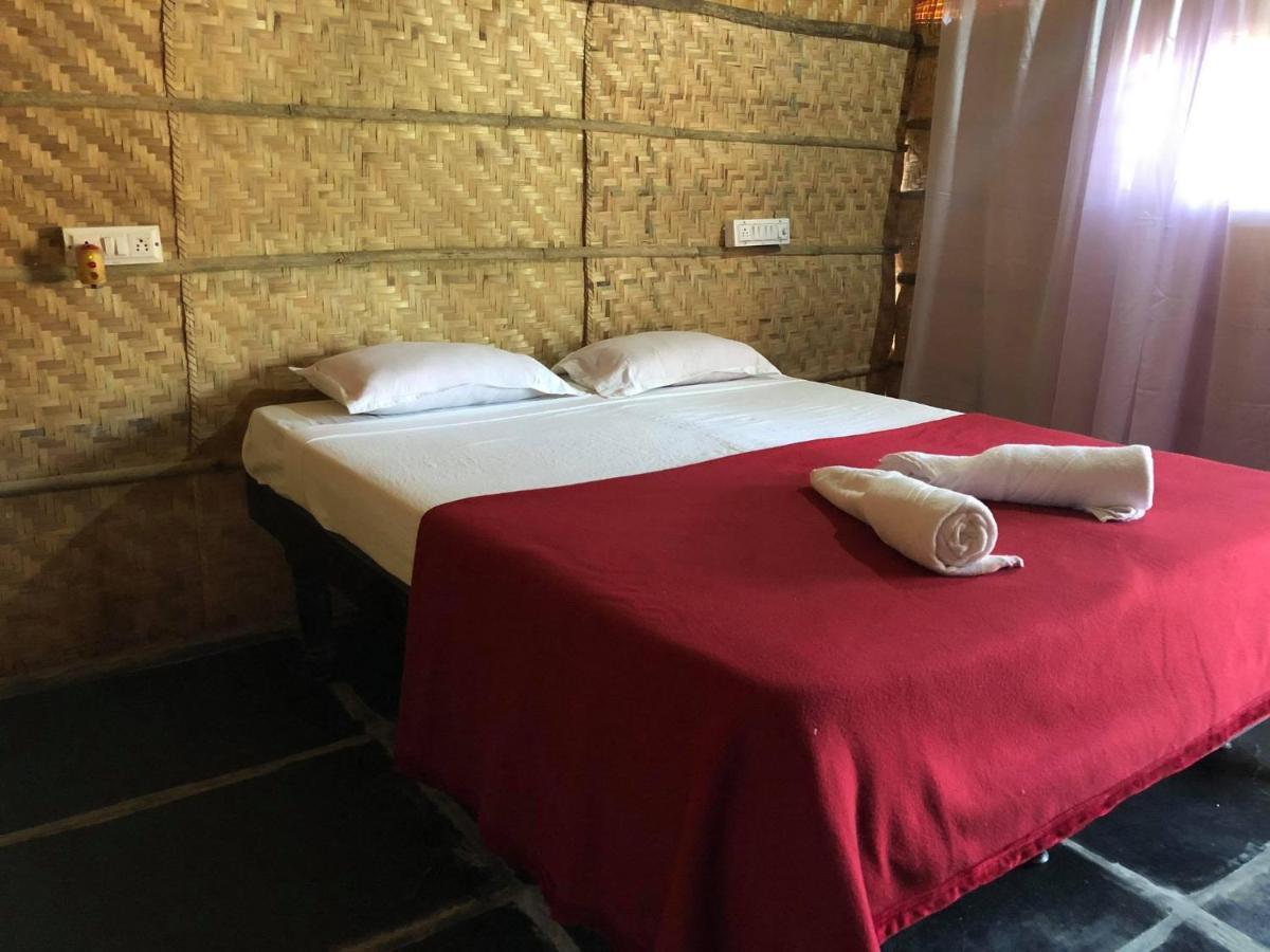 Island Vibes Hampi Guesthouse المظهر الخارجي الصورة