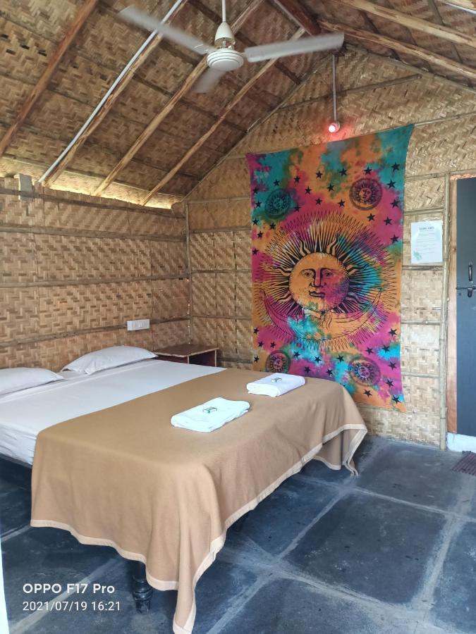 Island Vibes Hampi Guesthouse المظهر الخارجي الصورة
