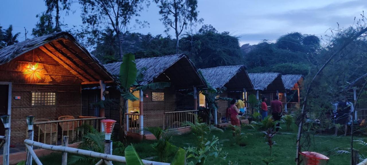 Island Vibes Hampi Guesthouse المظهر الخارجي الصورة